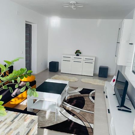 Apartament Incantator Craiova Bagian luar foto